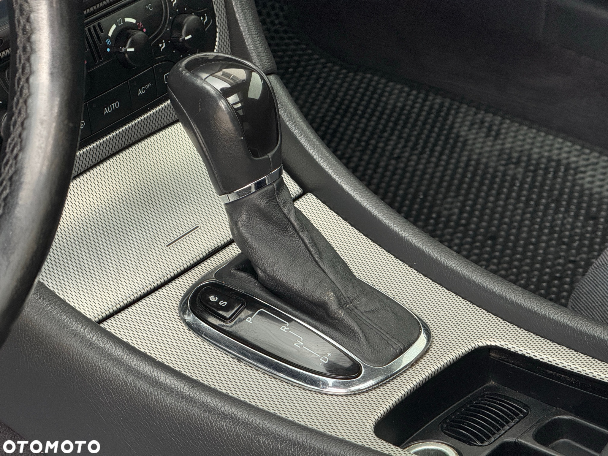 Mercedes-Benz Klasa C 200 Kompressor Sportcoupe Automatik - 17