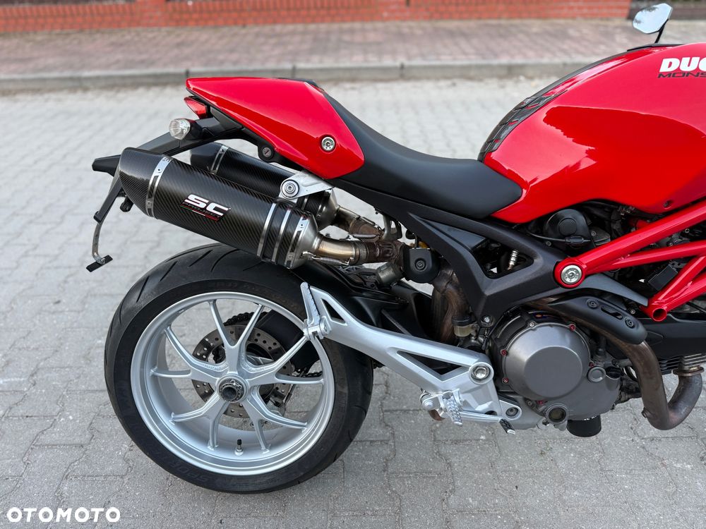 Ducati Monster - 9