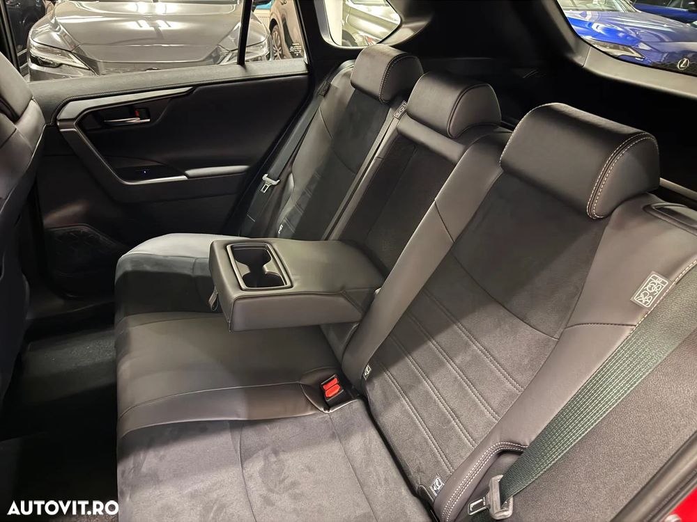 Toyota RAV4 - 17