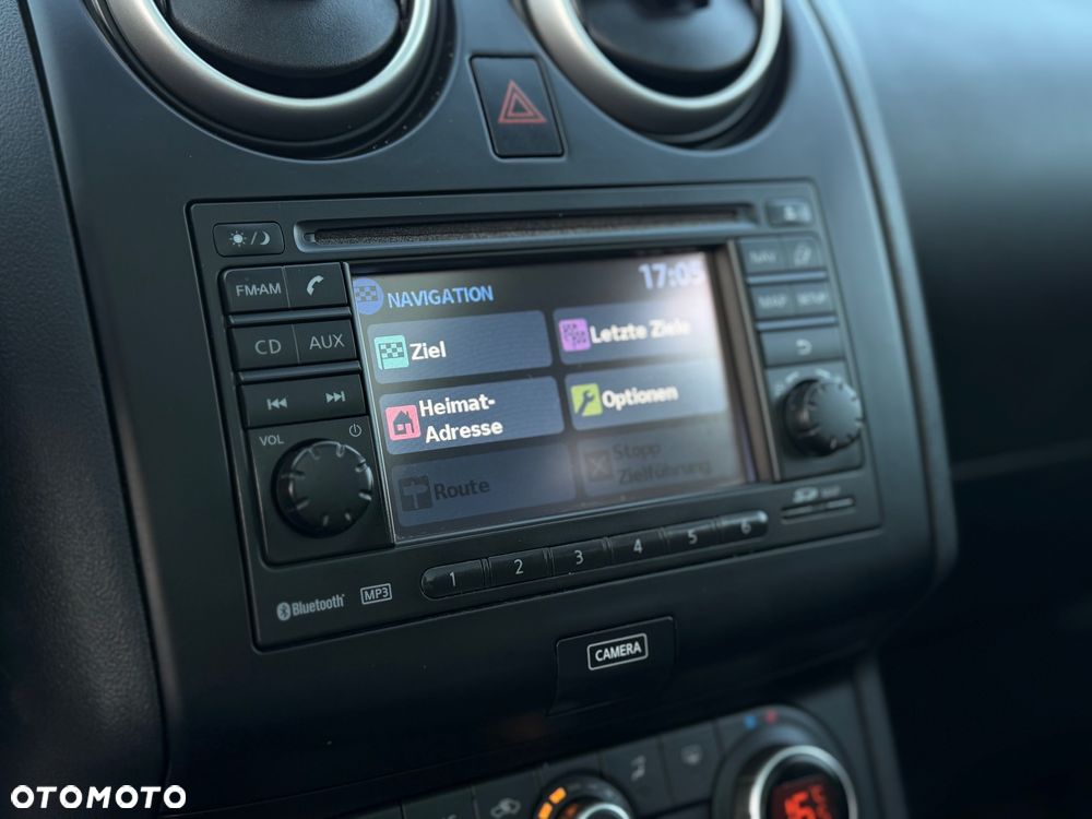 Nissan Qashqai 2.0 dCi 4 x 4 DPF tekna - 28