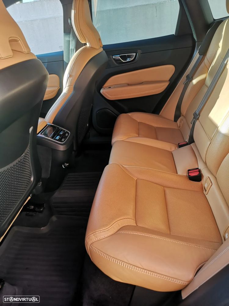 Volvo XC 60 2.0 B5 Inscription AWD - 13