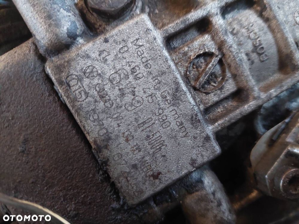 SILNIK DIESEL + POMPA WTRYSKI TURBO VOLVO S80 I 2.5 TDI D5252T 074130110M - 2