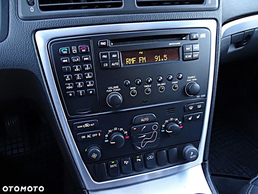 Volvo S60 2.4 Momentum - 25