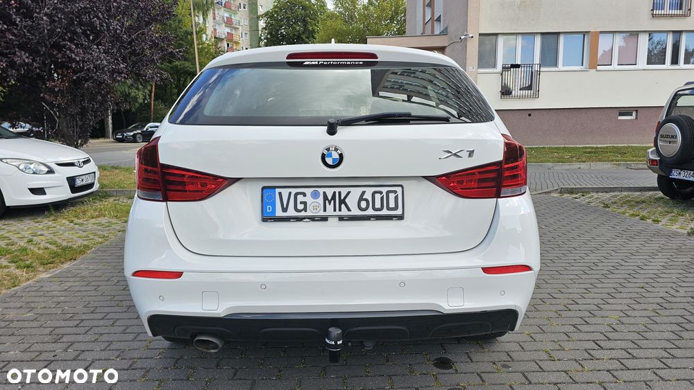 BMW X1 xDrive18d xLine - 6