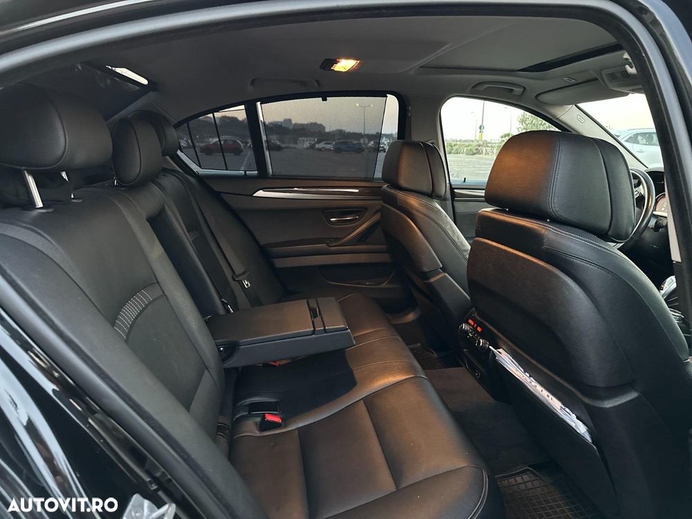 BMW Seria 5 530d xDrive - 10