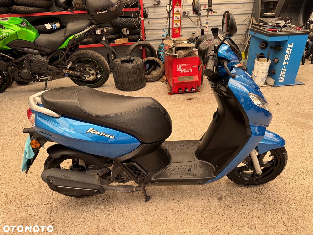 Peugeot Kisbee - 8