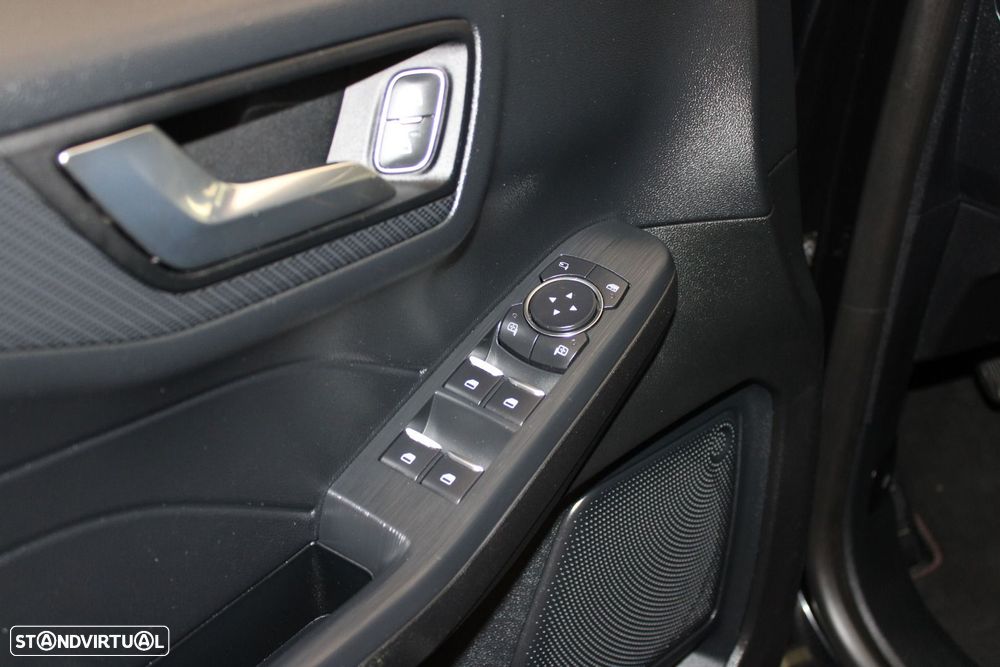 Ford Kuga 1.5 EcoBoost ST-Line - 20