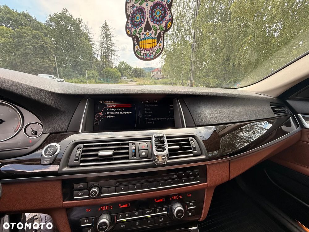 BMW Seria 5 520d - 8