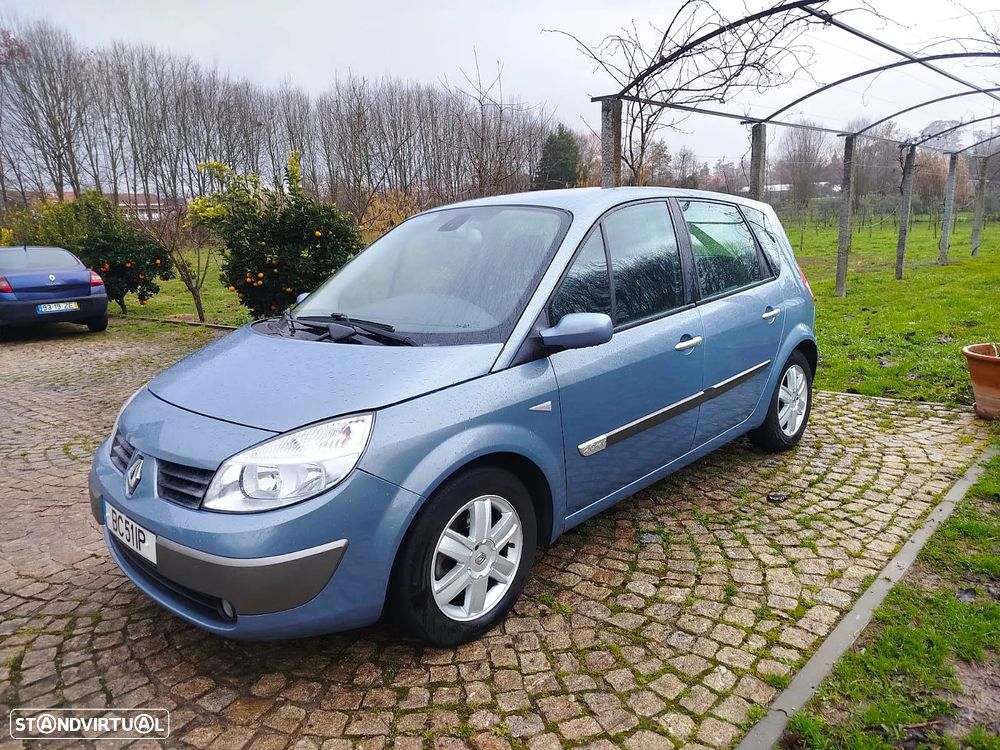 Renault Scénic 2.0 16V Avantage - 1