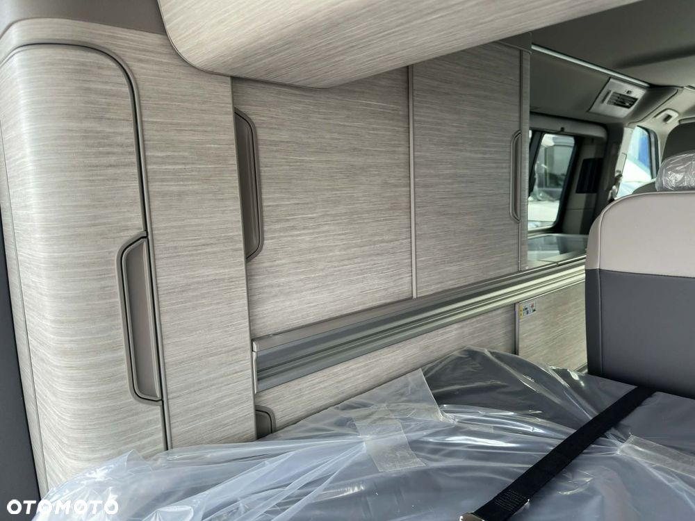 Volkswagen California - 24