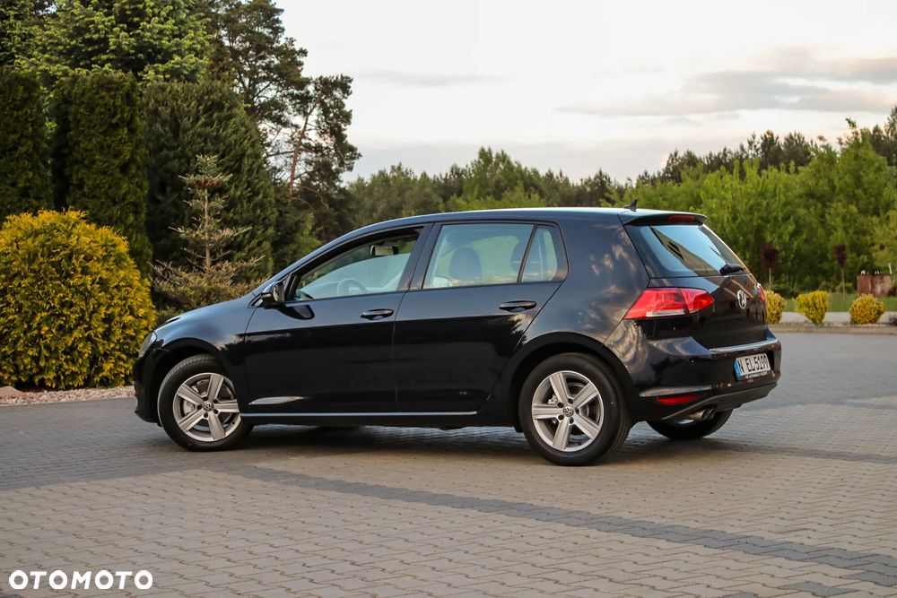 Volkswagen Golf 2.0 BlueTDI Comfortline - 16