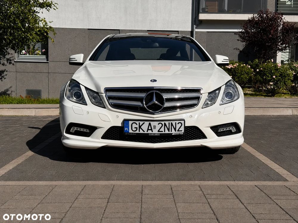 Mercedes-Benz Klasa E 250 CGI BlueEffICIENCY - 8