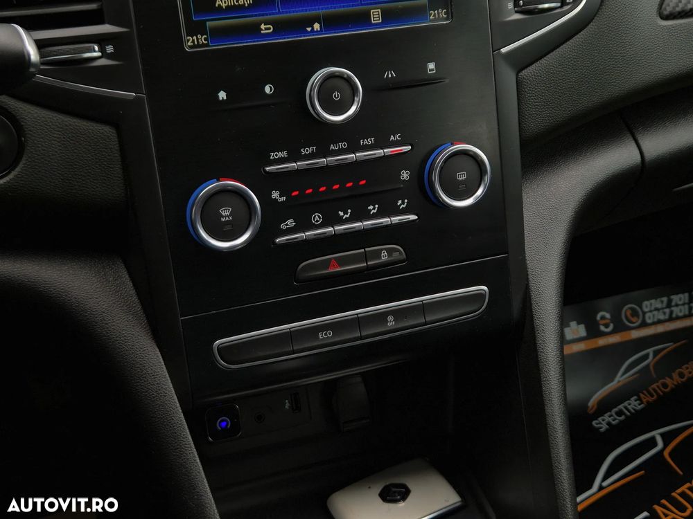 Renault Megane Blue dCi 116 EDC Zen - 34