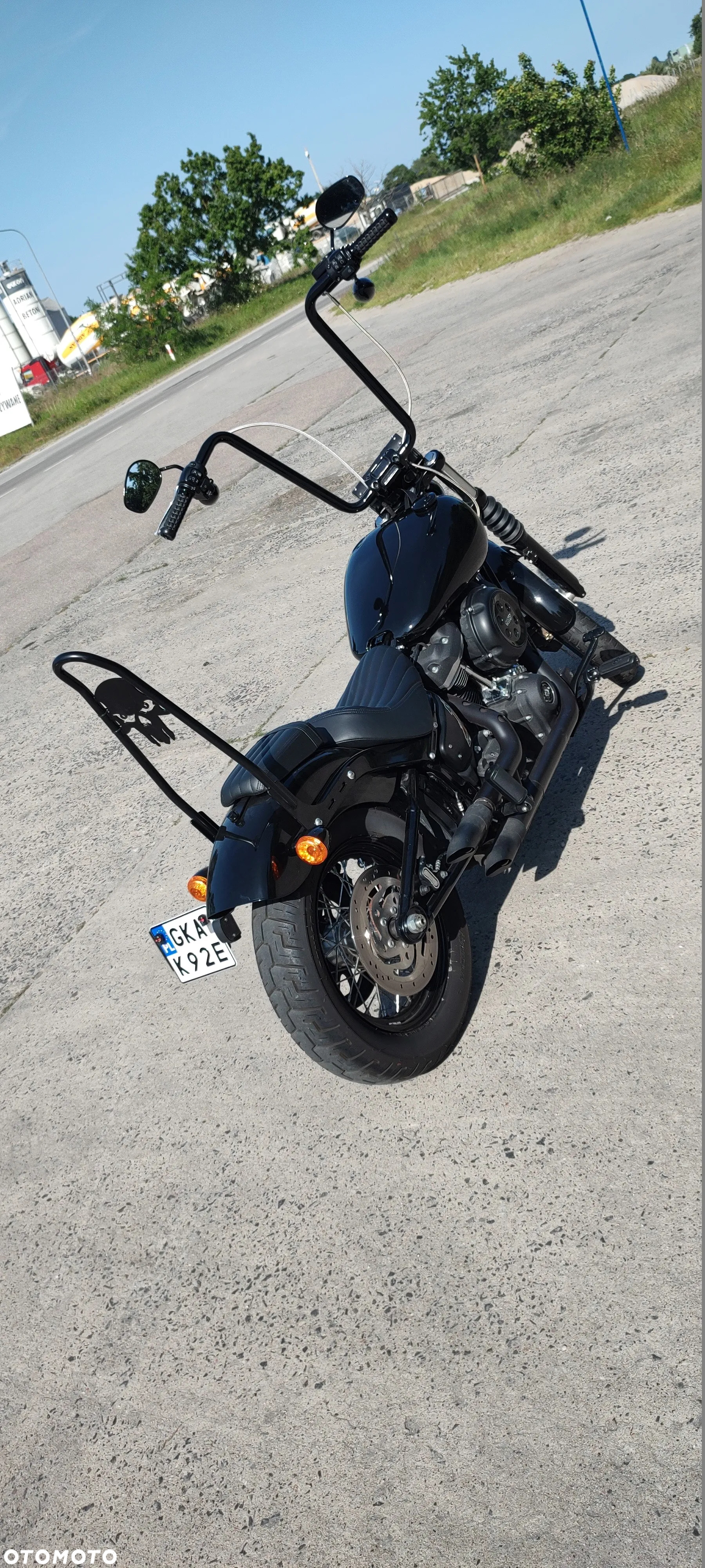 Harley-Davidson Softail Street Bob - 2