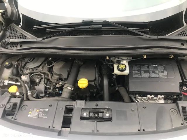 Renault Grand Scenic dCi 110 EDC LIMITED - 21