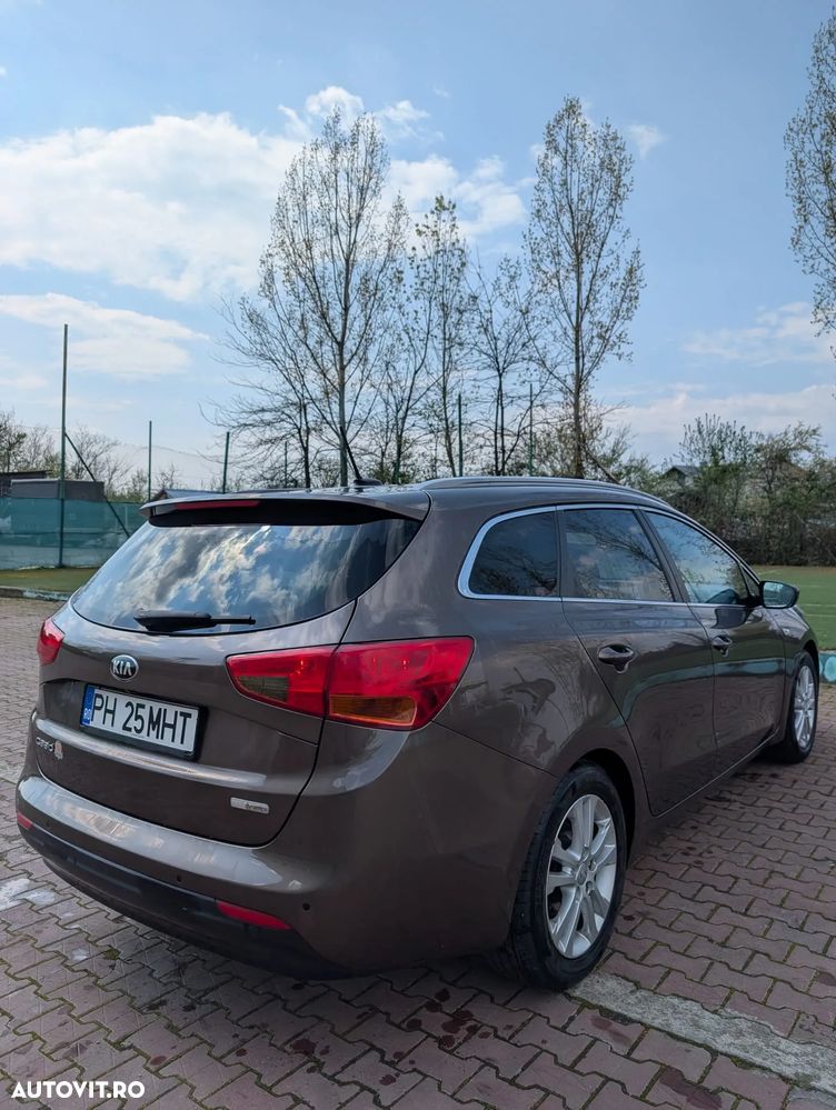 Kia Ceed 1.4 CVVT Dream Team Edition - 14