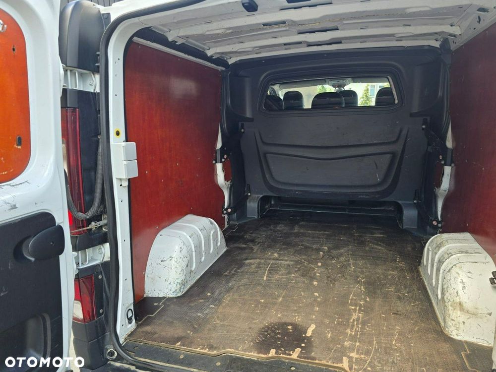 Renault Trafic - 28