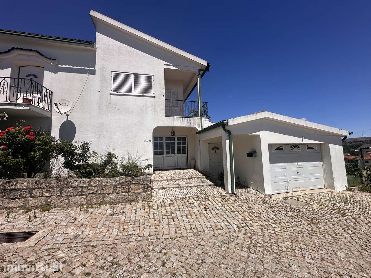 Moradia T4 com jardim e garagem em Sernancelhe - Grande imagem: 5/25