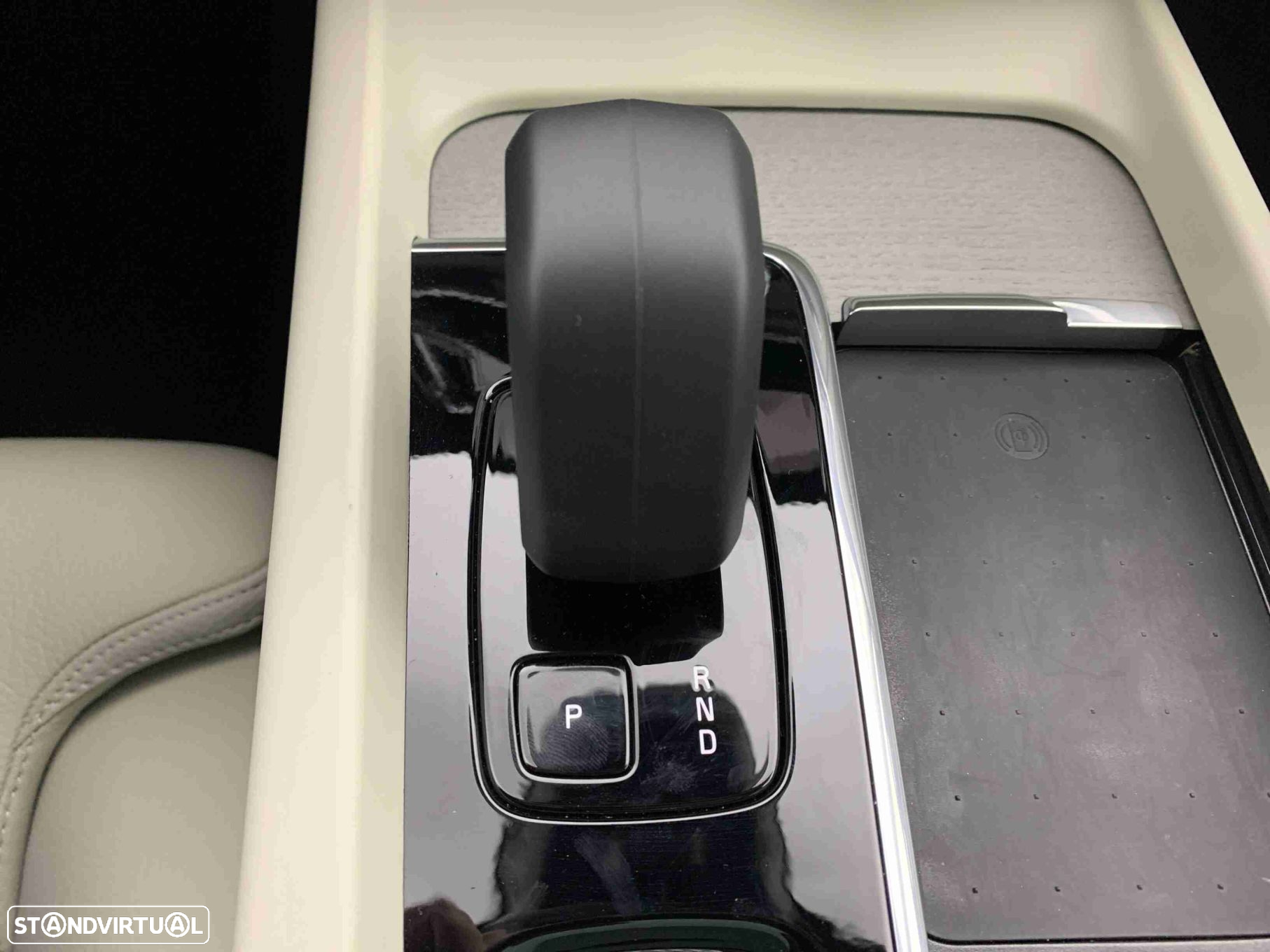 Volvo XC 60 2.0 T6 PHEV Plus Bright AWD - 10