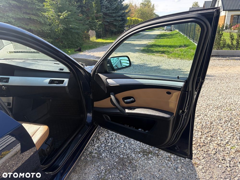 BMW Seria 5 - 17