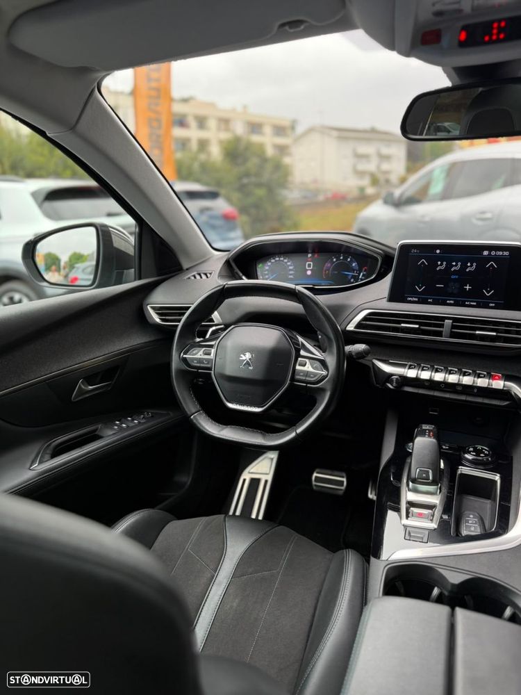 Peugeot 5008 - 35