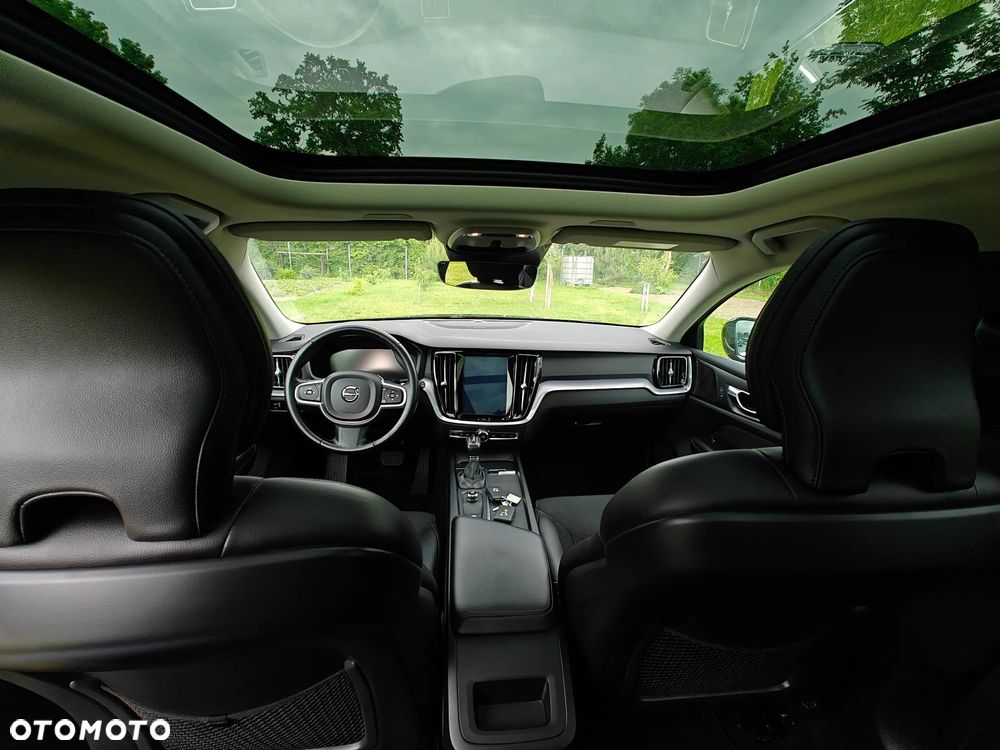 Volvo V60 D4 Geartronic Momentum Pro - 9
