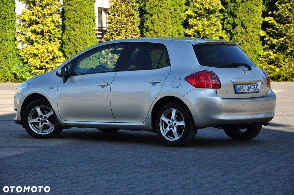 Toyota Auris - 22