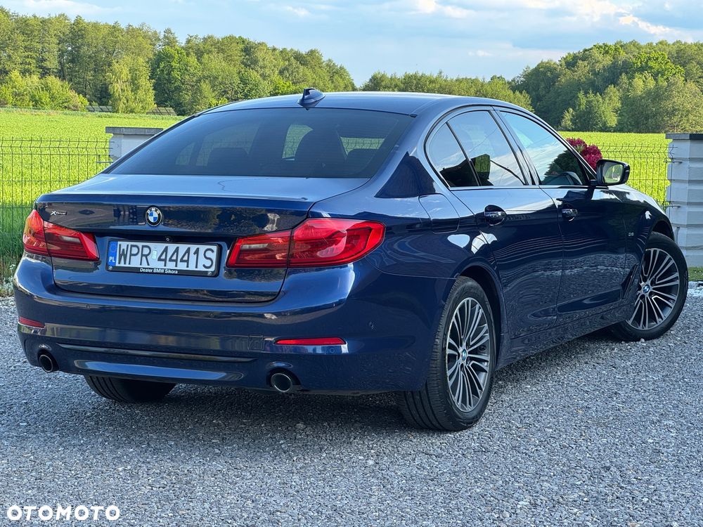 BMW Seria 5 520d xDrive Sport Line sport - 30
