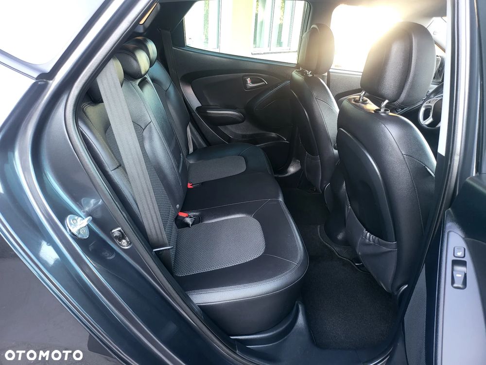 Hyundai ix35 2.0 4WD Style - 11