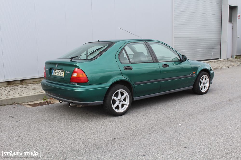 Honda Civic 1.4i - 5
