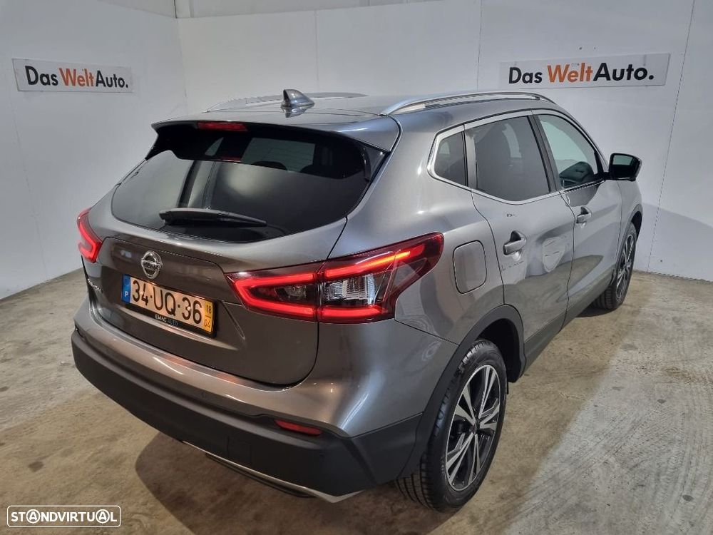 Nissan Qashqai 1.5 dCi N-Connecta J18 - 4