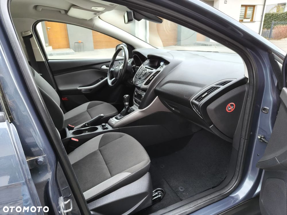 Ford Focus - 22