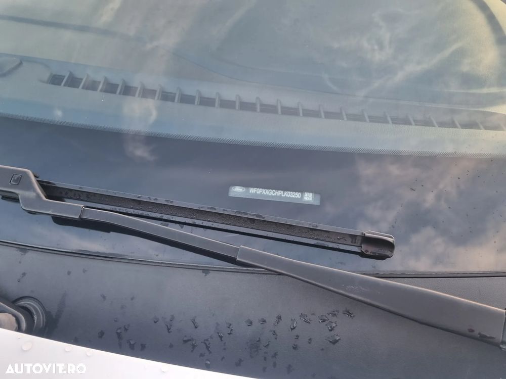 Ford Focus 1.5 EcoBlue Start-Stopp-System TITANIUM - 31