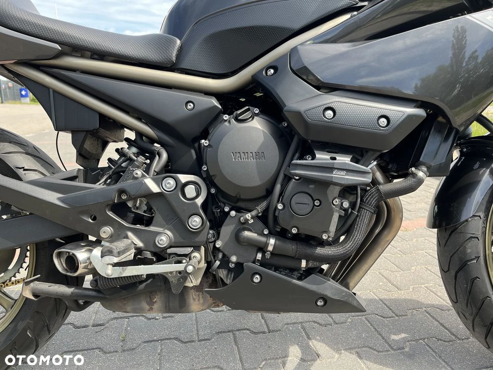 Yamaha XJ - 12