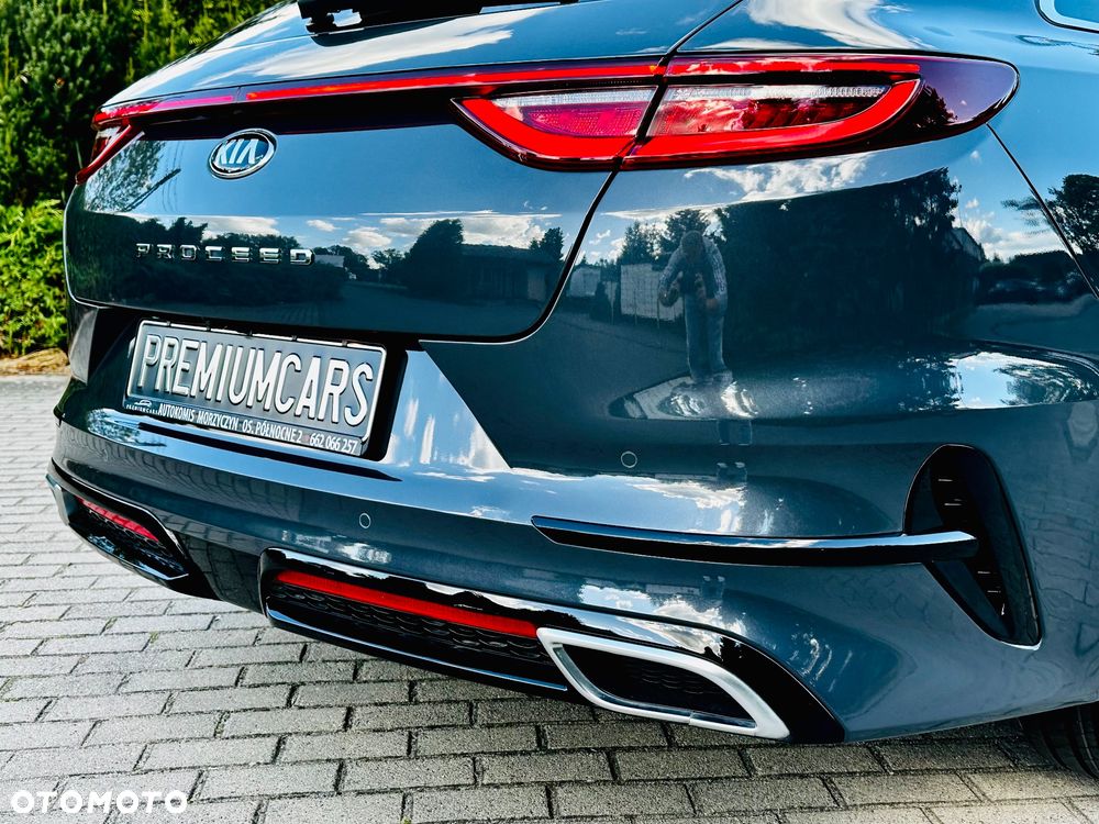 Kia ProCeed - 23
