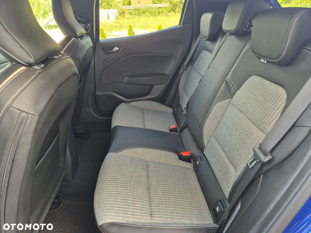 Renault Clio E-TECH 140 EXPERIENCE - 21