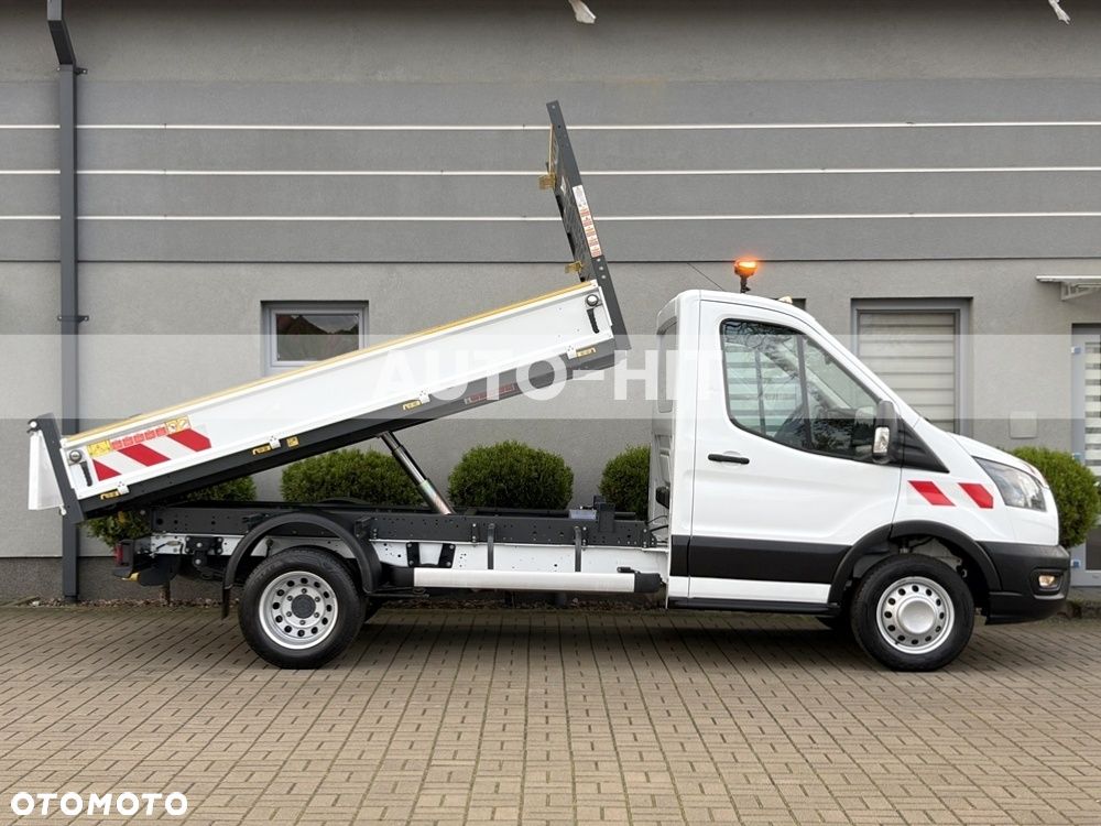 Ford Transit - 10