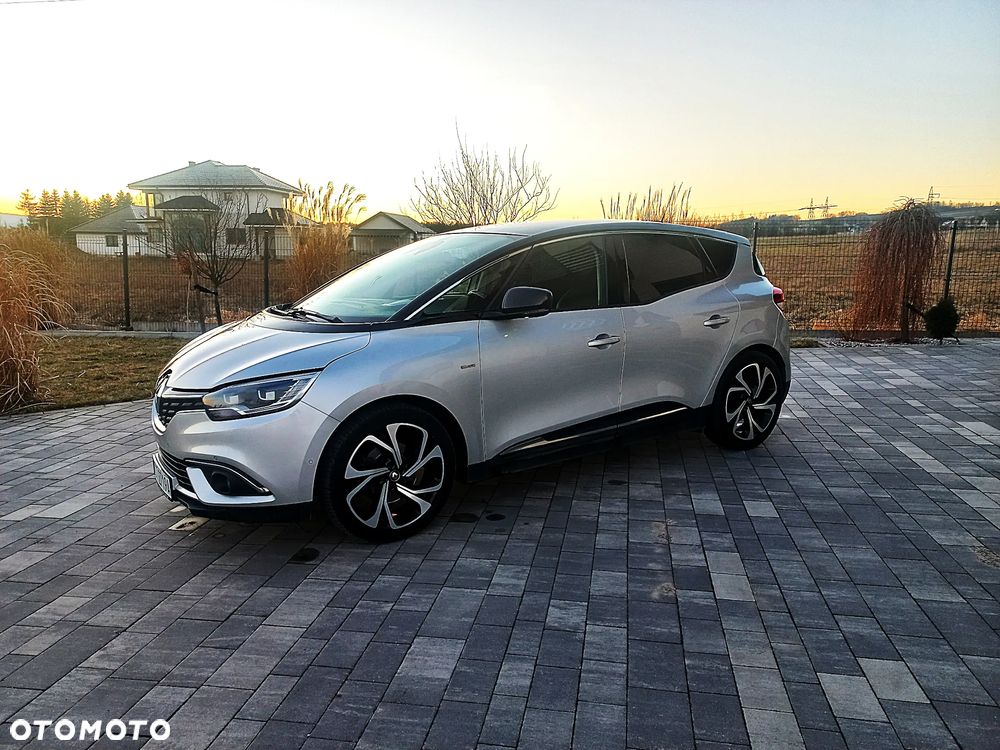 Renault Scenic TCe 140 GPF EDC BOSE EDITION - 16