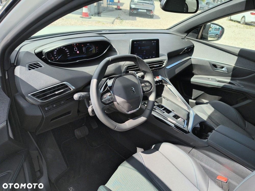 Peugeot 5008 - 12