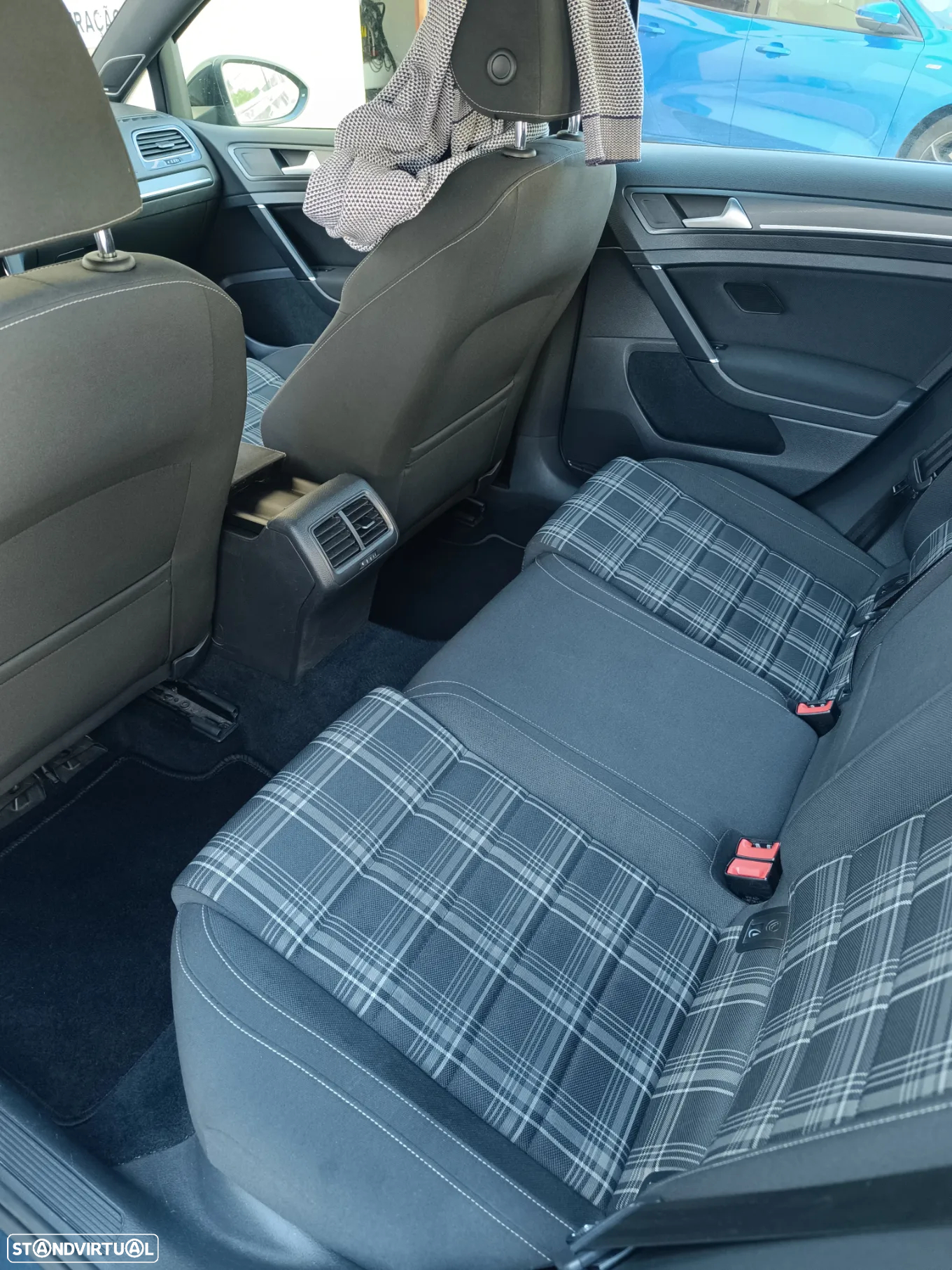 VW Golf 2.0 TDi GTD DSG - 3