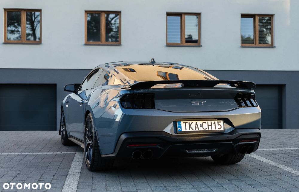 Ford Mustang ver-5-0-ti--vct-v8-gt - 2
