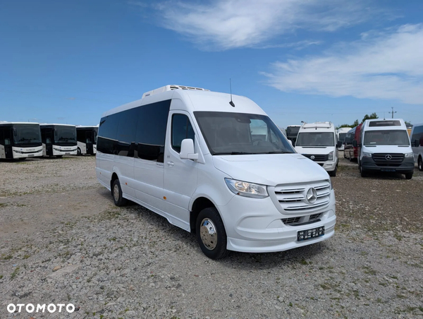 Mercedes-Benz Sprinter 517