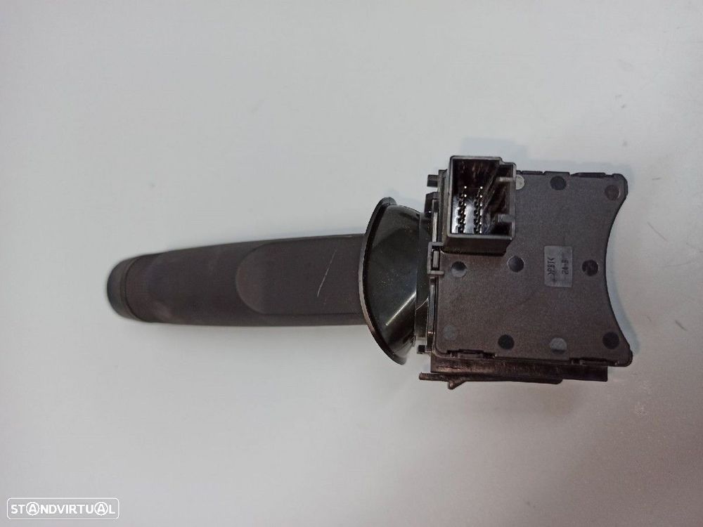 COMANDOS DOS PISCAS OPEL CORSA E SELECTIVE - 4