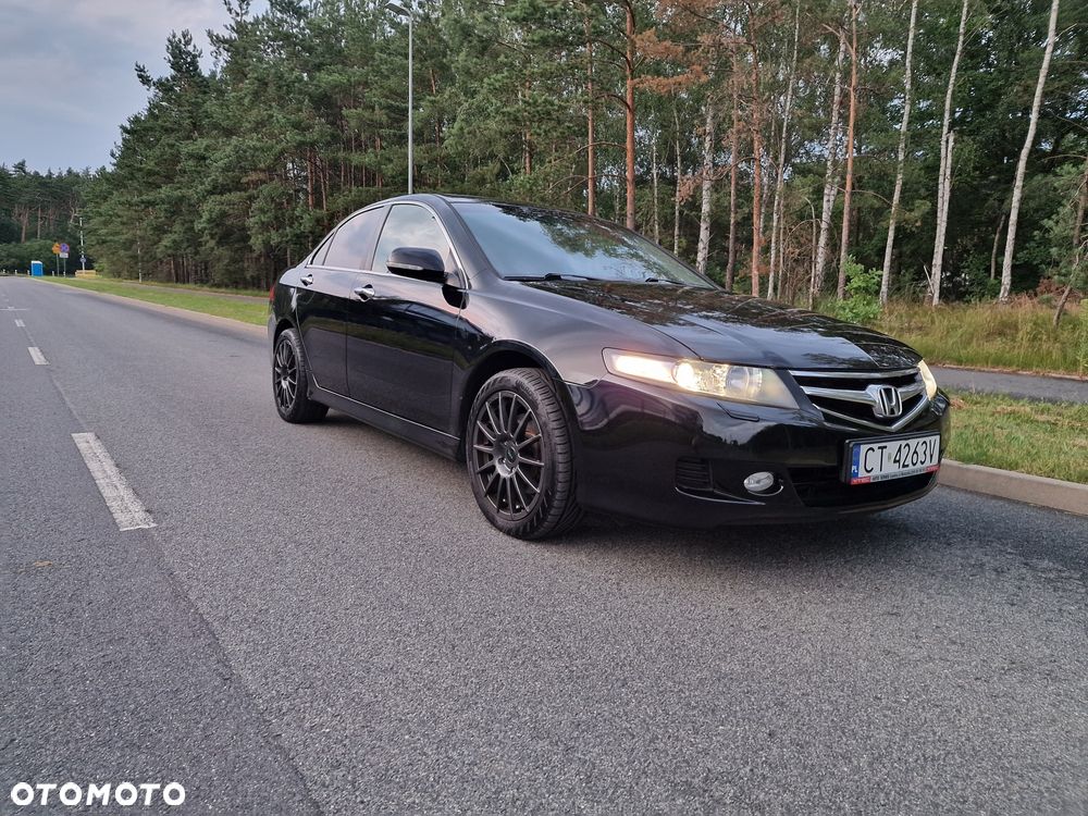 Honda Accord - 1