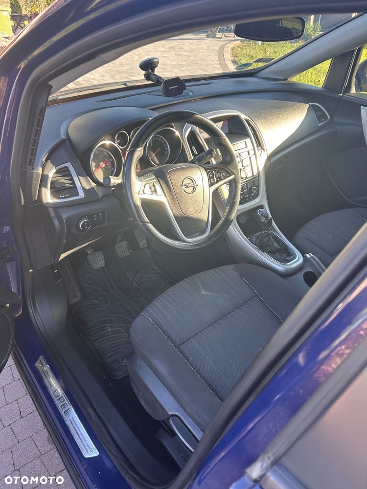 Opel Astra 1.7 CDTI - 8