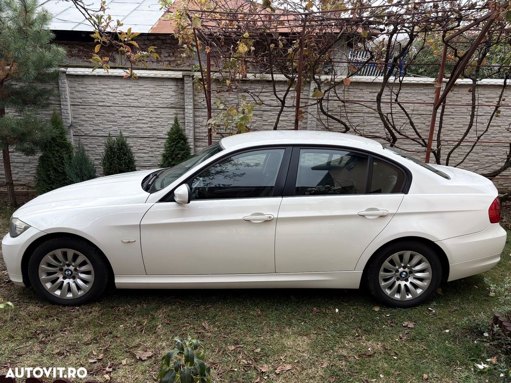 BMW 3 Series 2009 photo 5