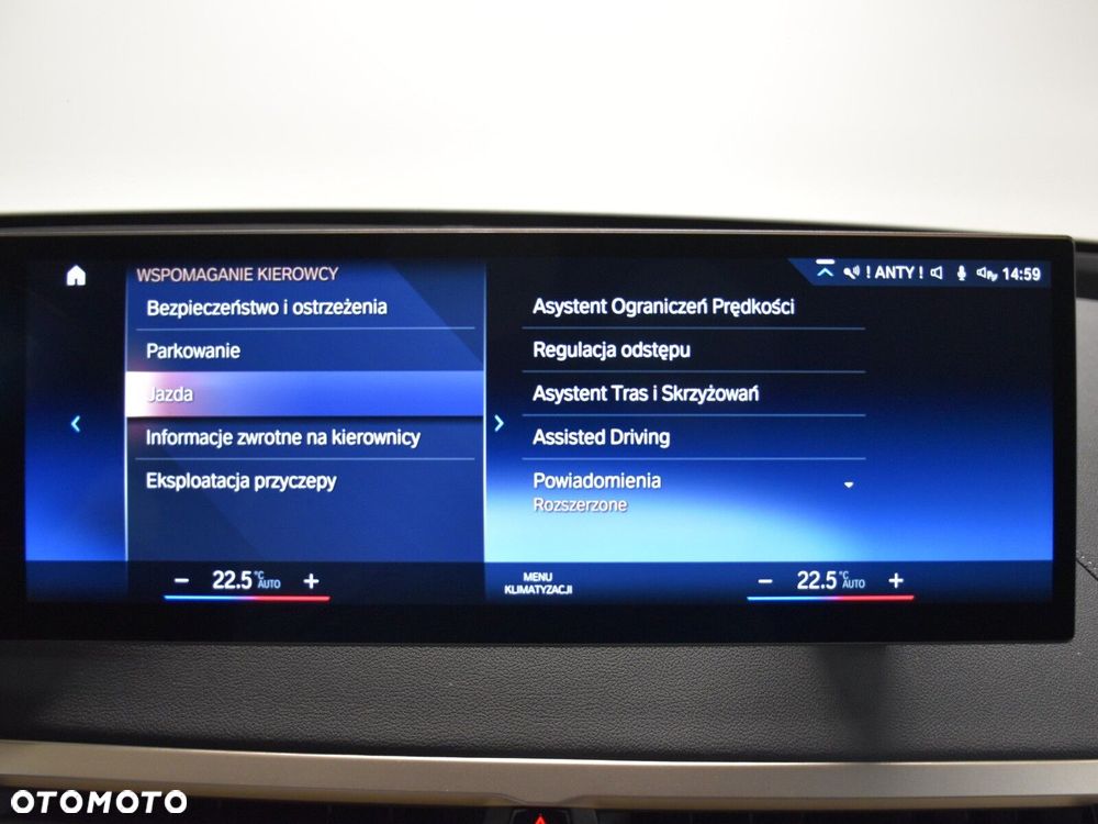 BMW iX xDrive40 76.6kWh Signature - 29