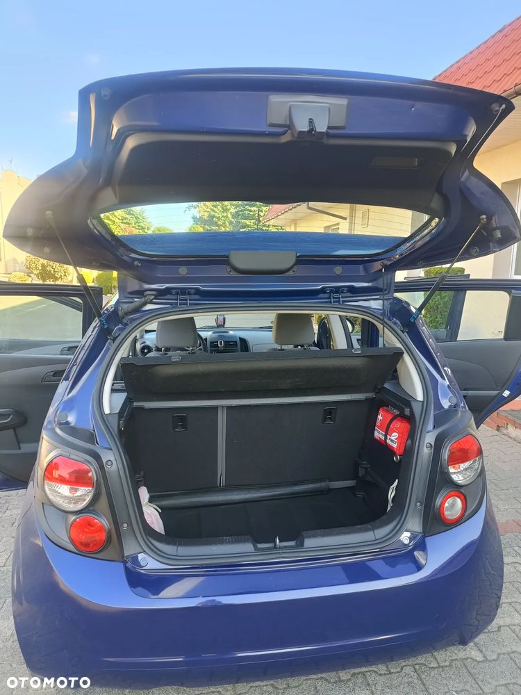 Chevrolet Aveo 1.2 LS - 22