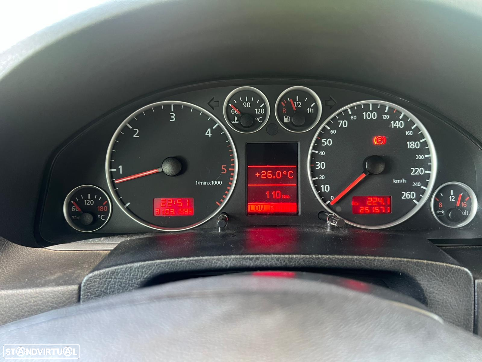 Audi A6 Allroad Quattro 2.5 TDI - 9