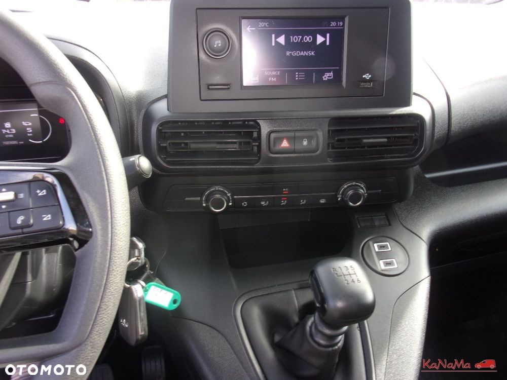 Toyota Proace City - 23